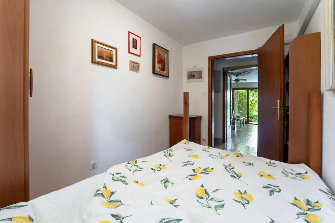 Apartment Ruj Zambratija   Zambratija (Istria)