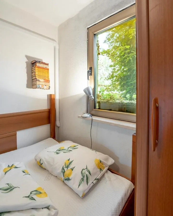 Apartment Ruj Zambratija  0*, Zambratija (Istria)